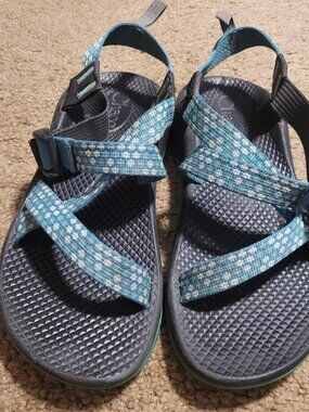 Kids Chaco Z1 Classic Sport Sandals, size 4